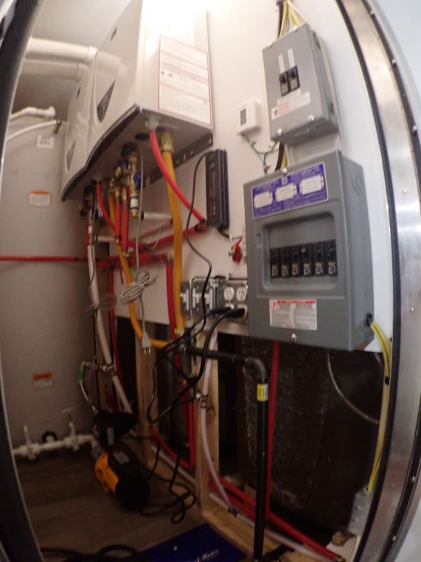 8 Station Shower and Laundry Trailer