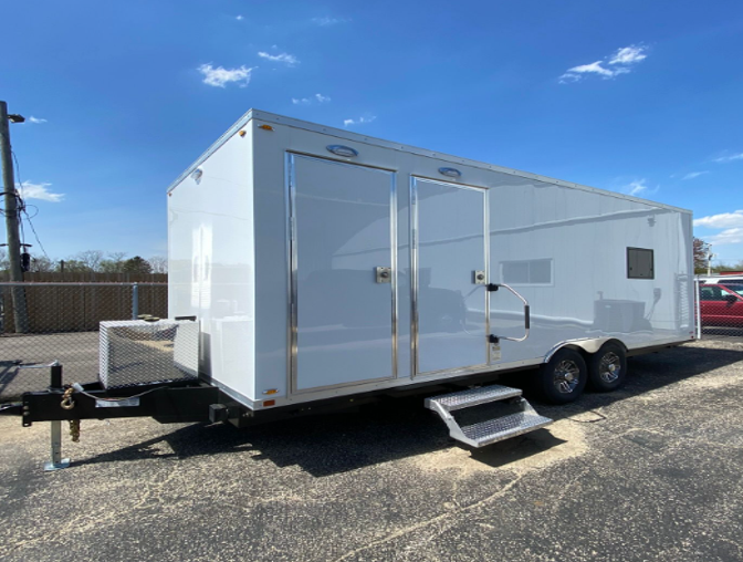 2025 – 21ft COH Self Contained office Trailer with Bathroom